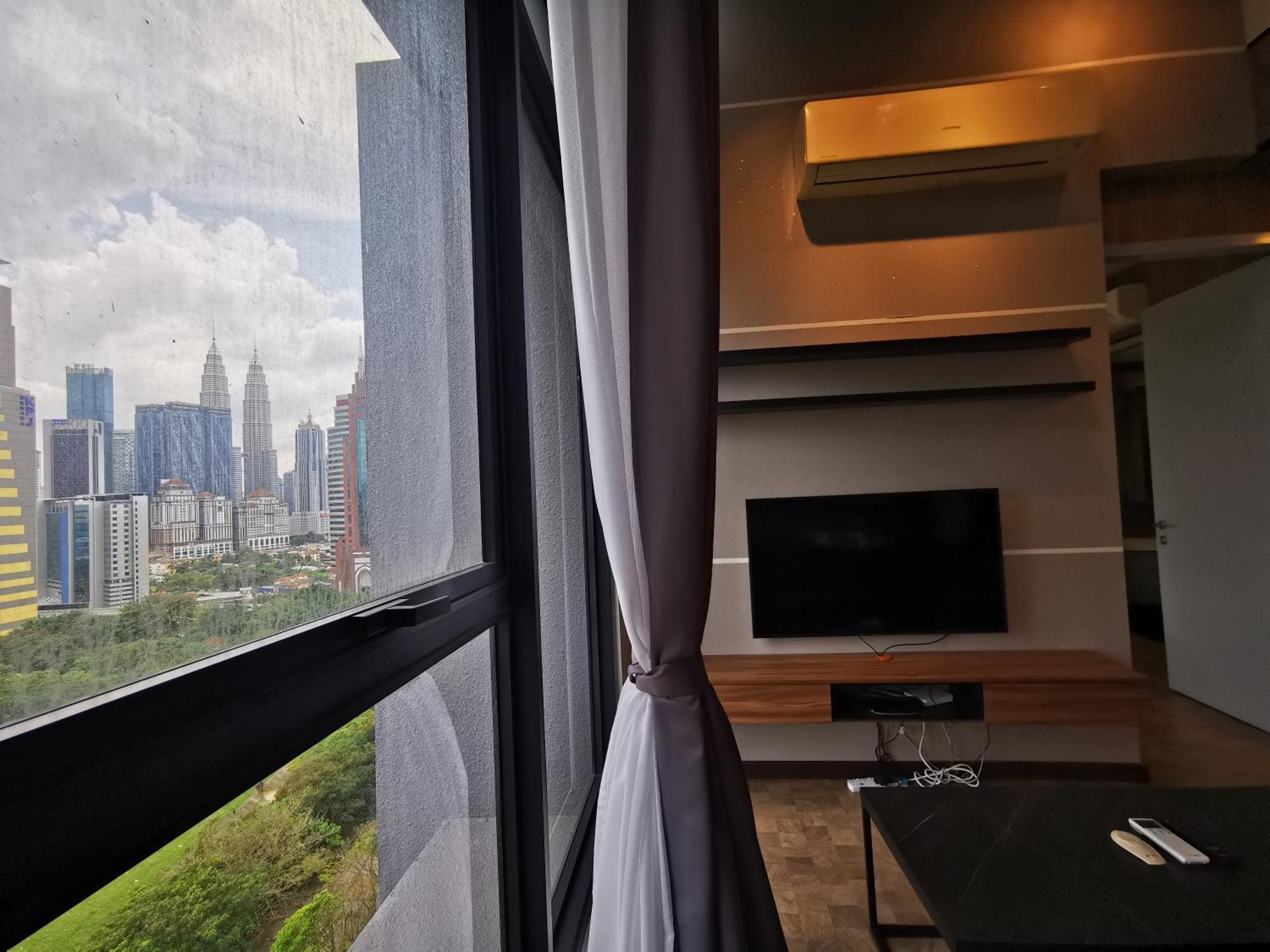 Expressionz Professional Suites By Aurora Summer Suites Kuala Lumpur Oda fotoğraf